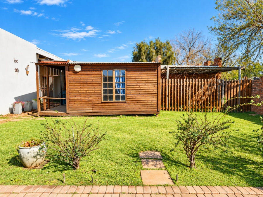 5 Bedroom Property for Sale in Wilgehof Free State